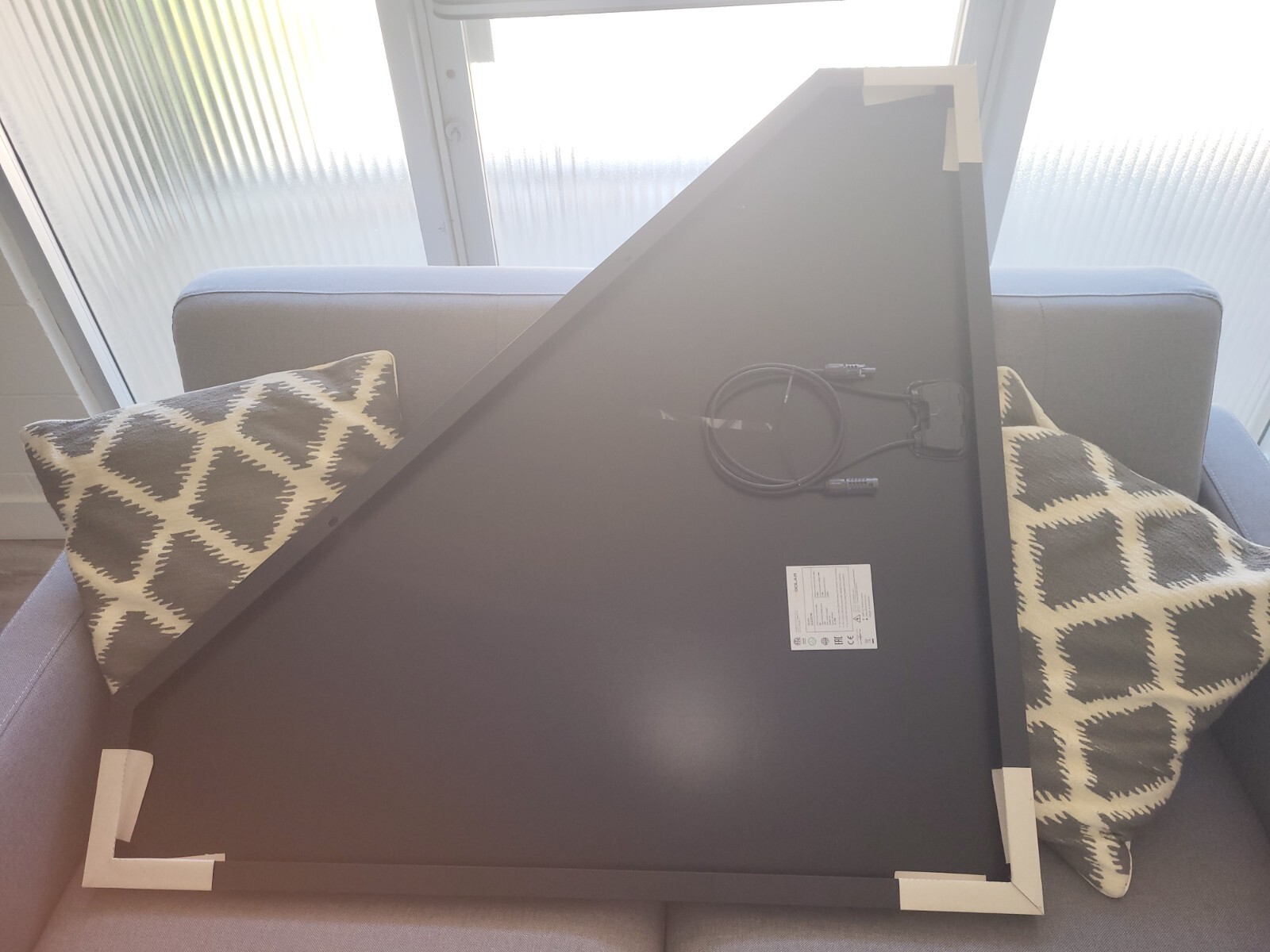 LA SOLAR 125W Triangle BLACK ON BLACK Solar Panel