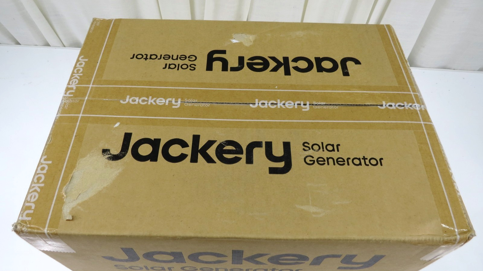 Jackery Explorer 1000 V2 Portable Power Station Solar Generator JE-1000D 1070Wh