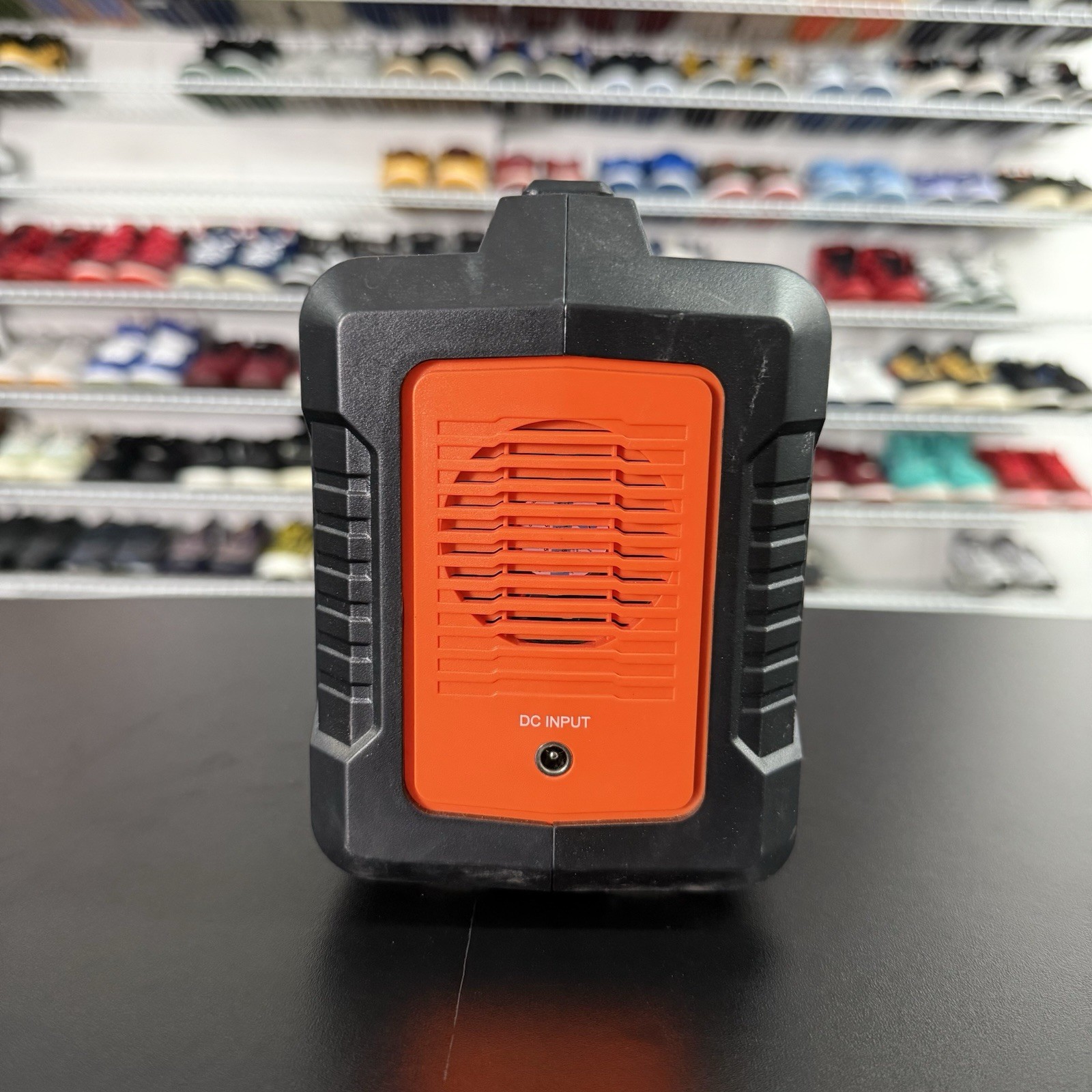 200W E200 Portable Power Station 151Wh Power Bank with AC Outlet Solar Generator
