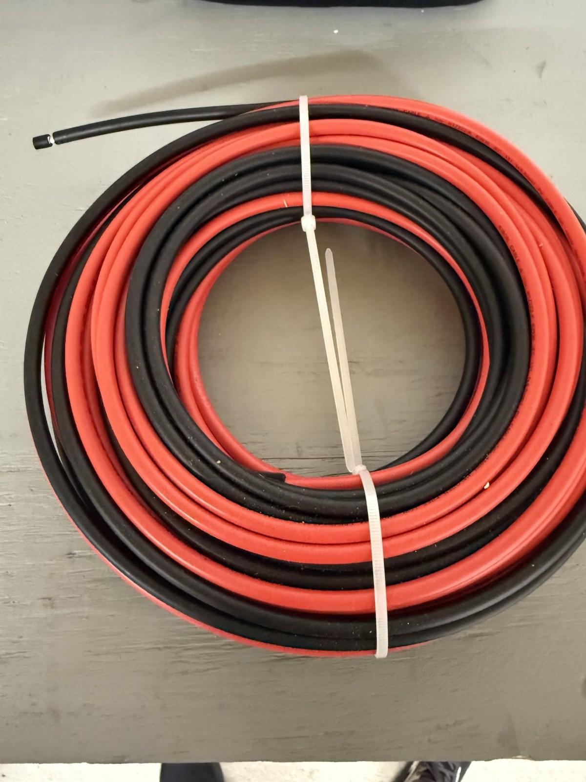 10AWG (6mm²) Tinned Copper PV Extension Cable – (50FT Black + Red Pair