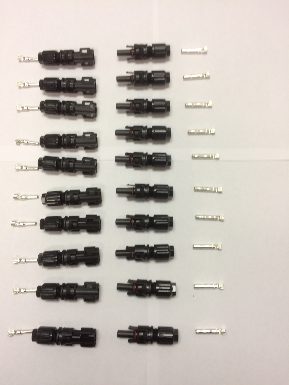 Pair Male and Female connectors for PV 10 and / or 12 AWG wires UL listed