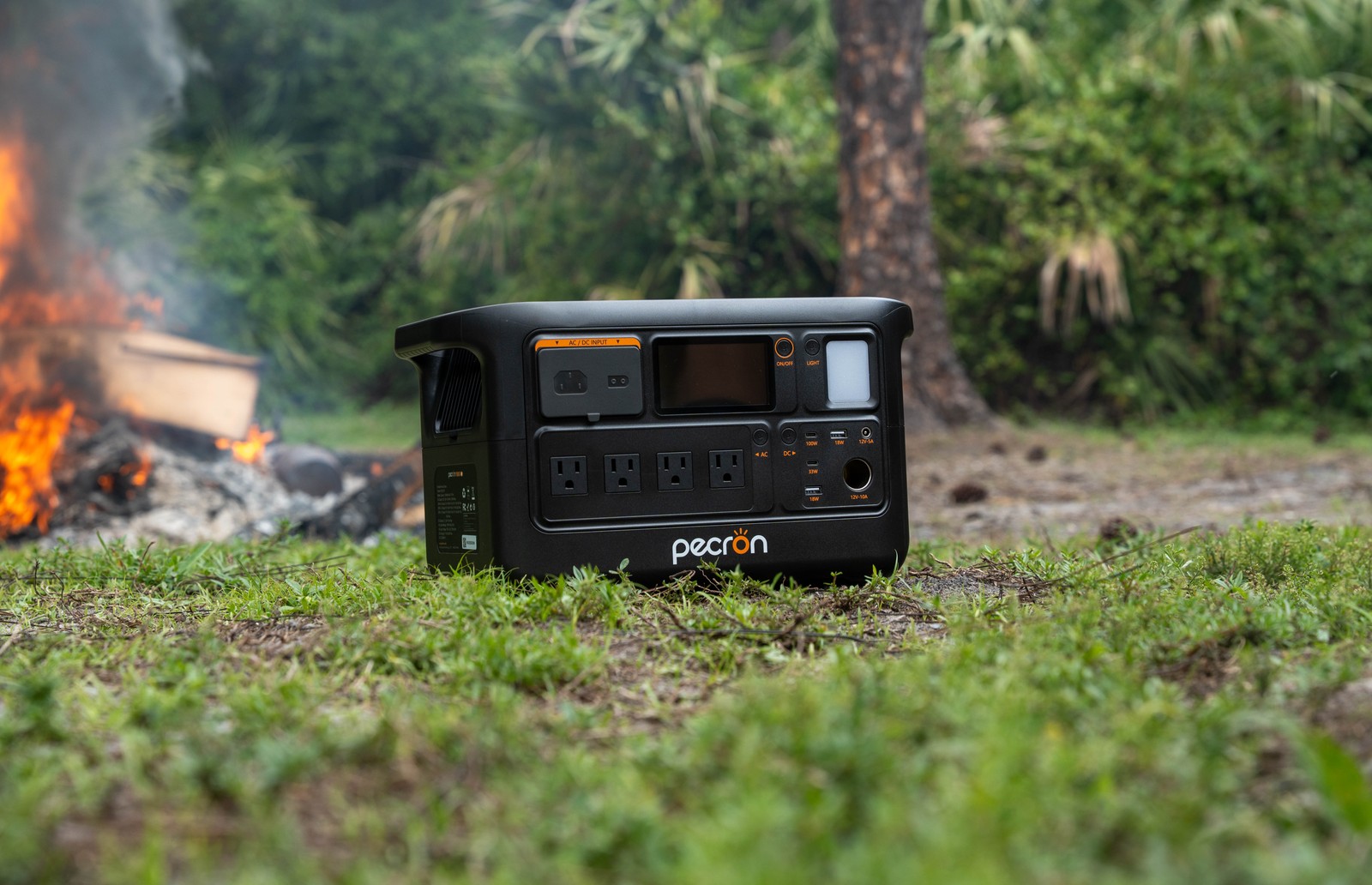 PECRON F1000LFP Portable Power Station Solar Generator for Off-grid Expandable