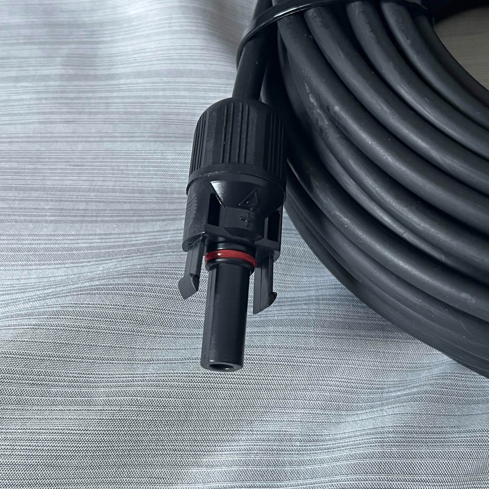 Solar Panel Extension Cables – 10 AWG, 50 ft with Waterproof Connectors