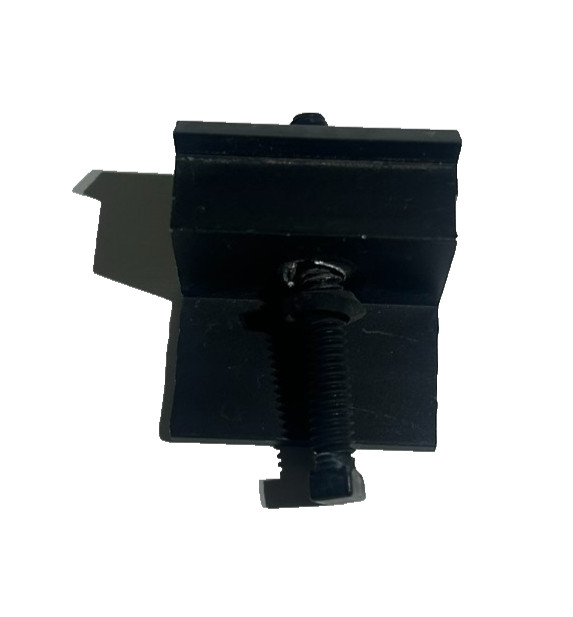 Lot of 4 UniRac Solar Mount End Clamps B 30-32mm Dark Finish