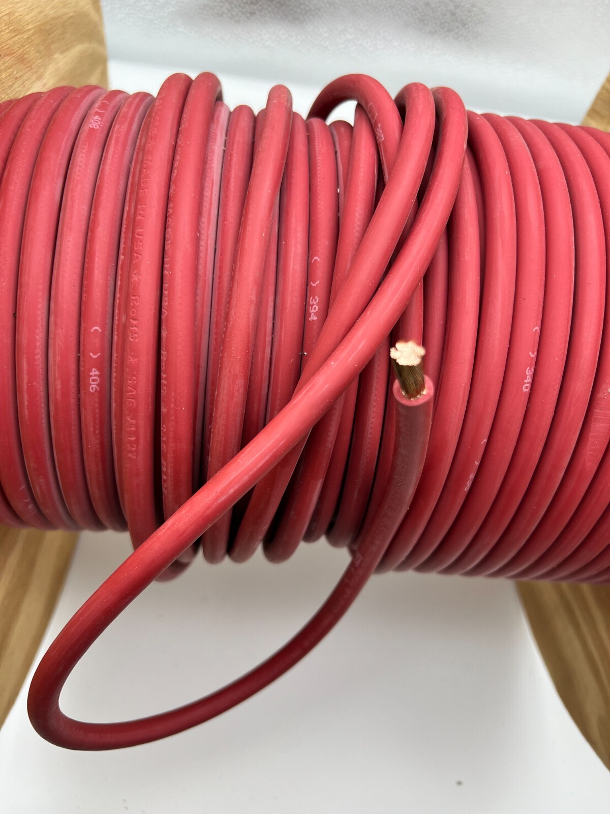 Red 4 gauge AWG industrial flexible welding / battery cable