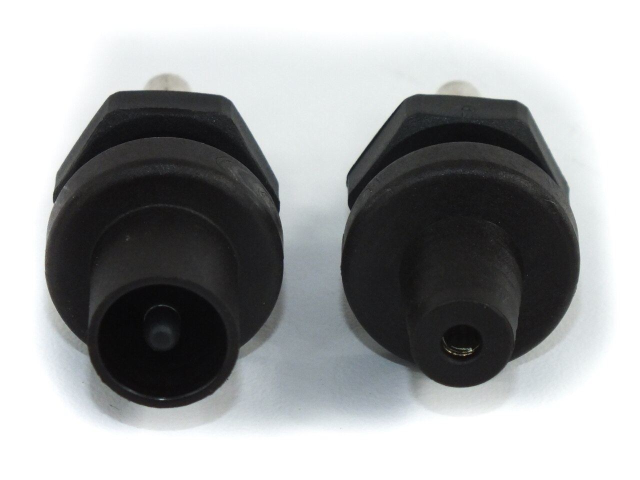 Multi-Contact PV-ADBP MC3 Panel Mount Connectors – Lot of 10 Male/Female Pairs