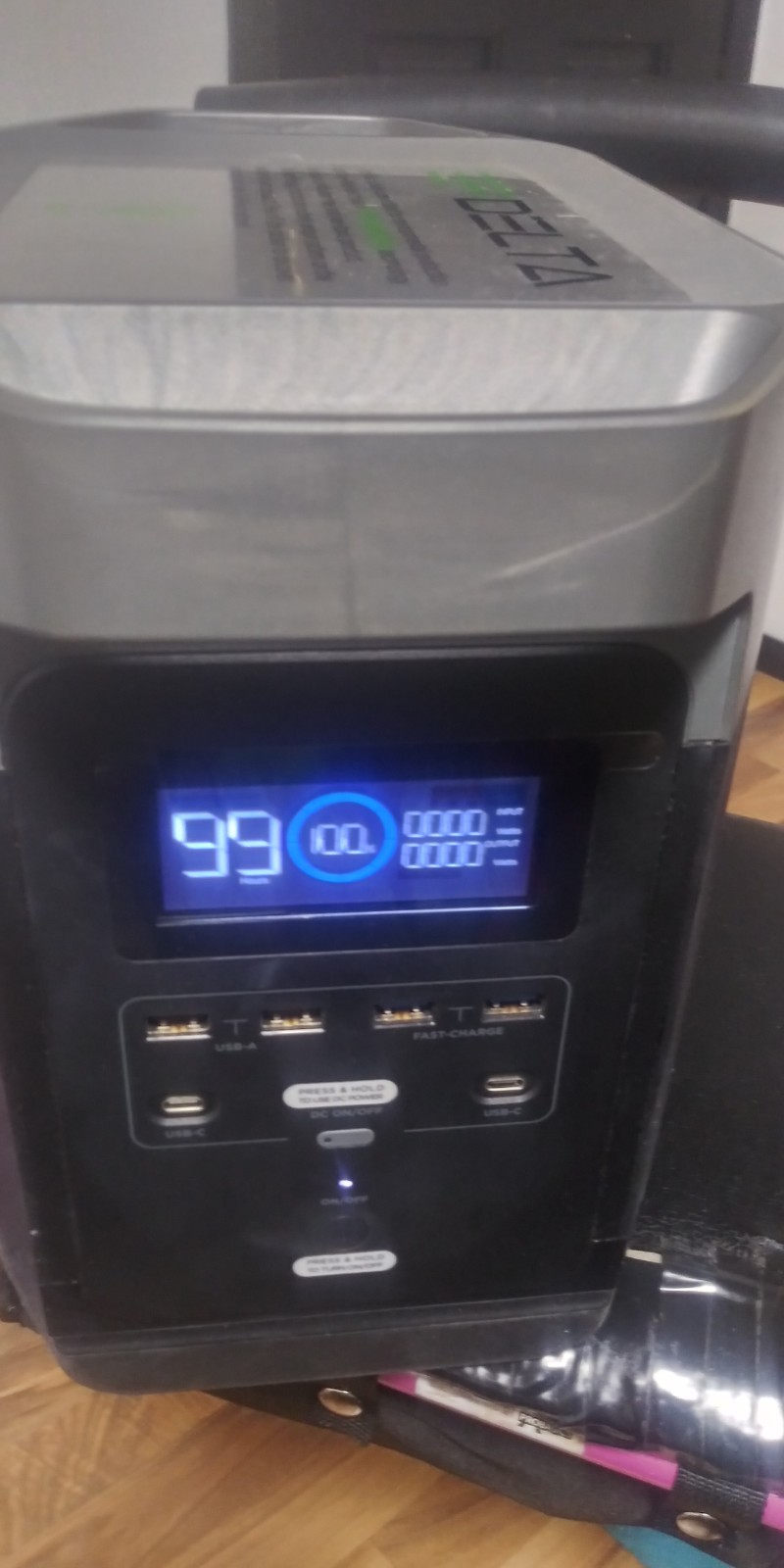 Brand New Patriot Power Generator 1300 Solar Back With Solar Panels-all New.