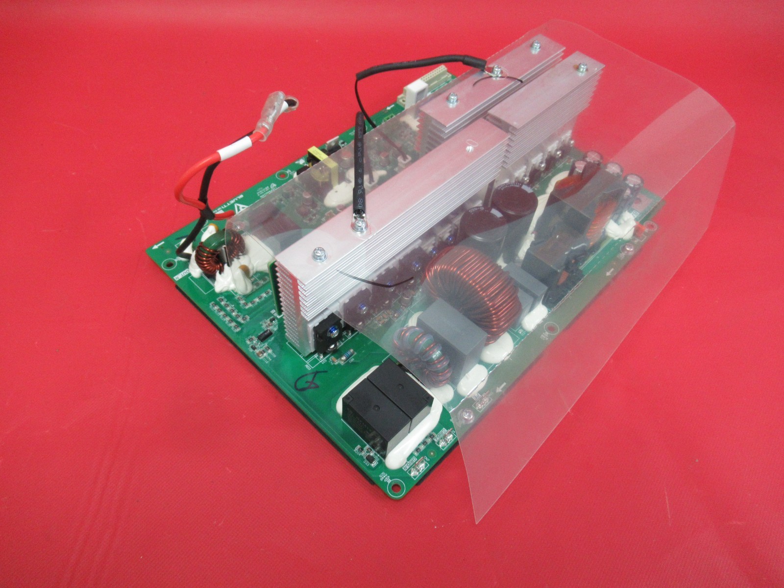 BLUETTI AC180 1800W 1152Wh Solar Portable Power Station Inverter Board Only
