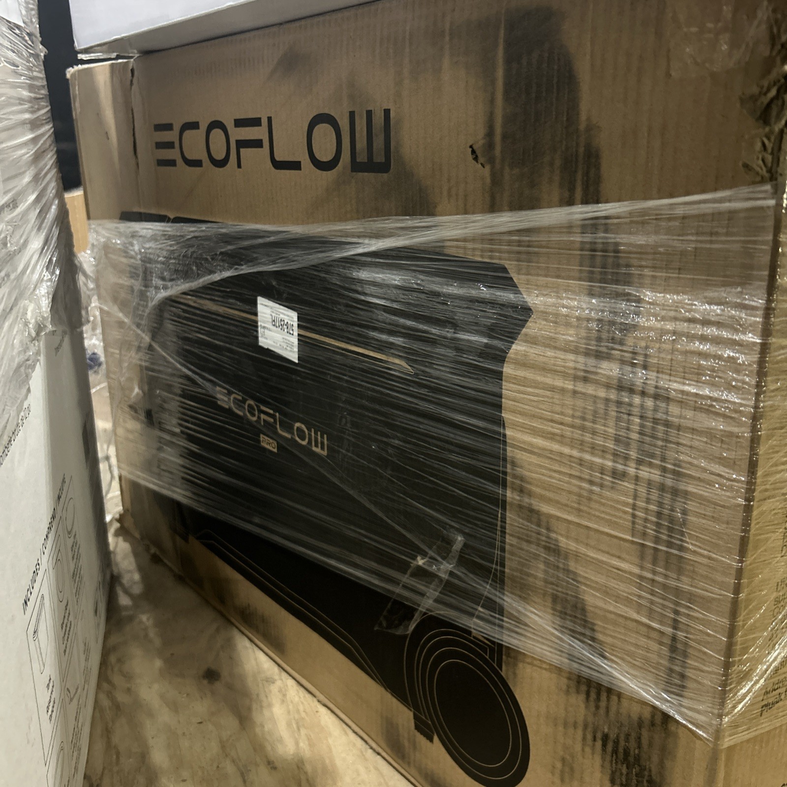 EcoFlow DELTA Pro 3 4kWh Power Station+2X220w Solar Panel Solar Kit brand new