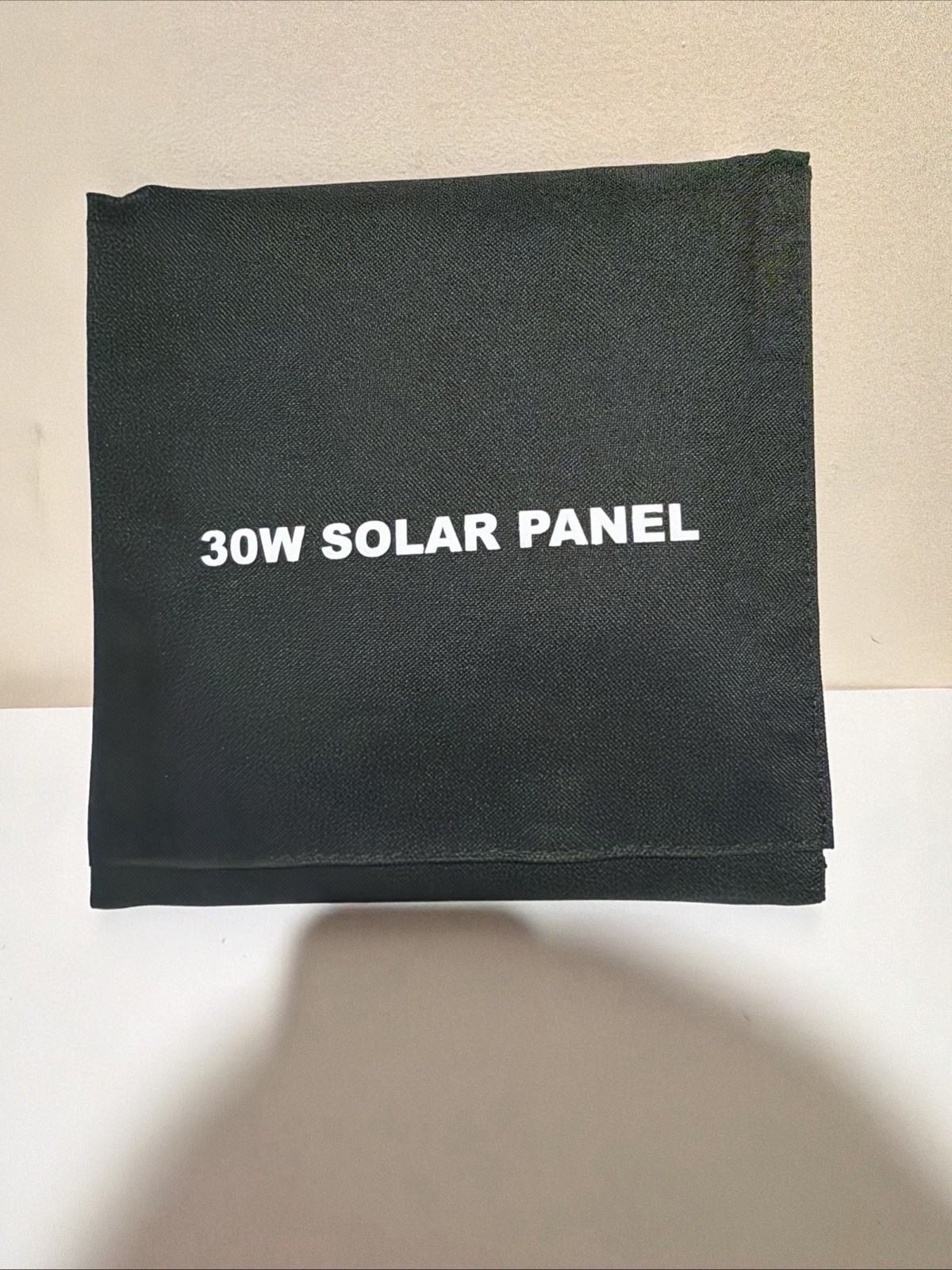 Foldable Solar Panel 30 Watts – DC Output 18v 1.6A