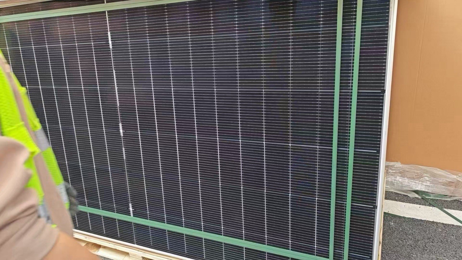 Solar Panel GCL-NT12R/48GDF