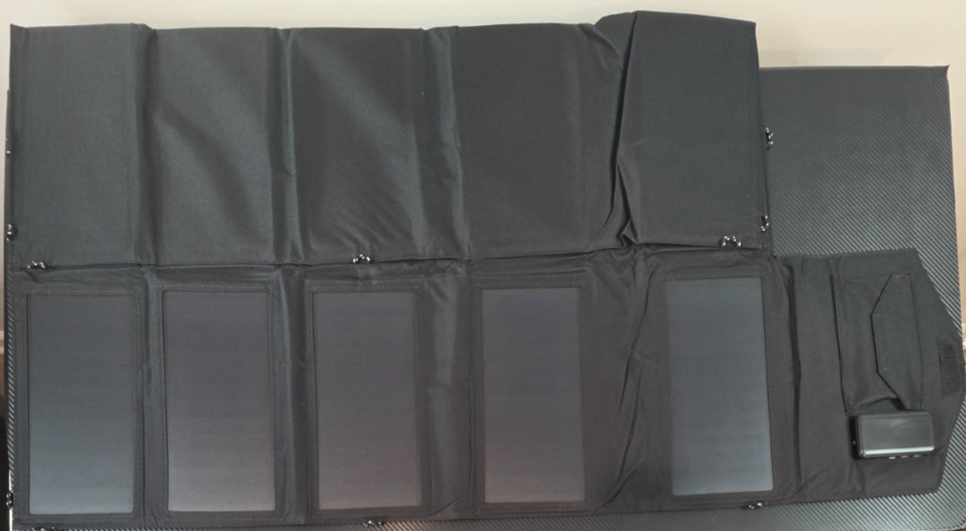 ALLPOWERS 100W Portable Solar Panel Charger Foldable SunPower Solar Battery Pack