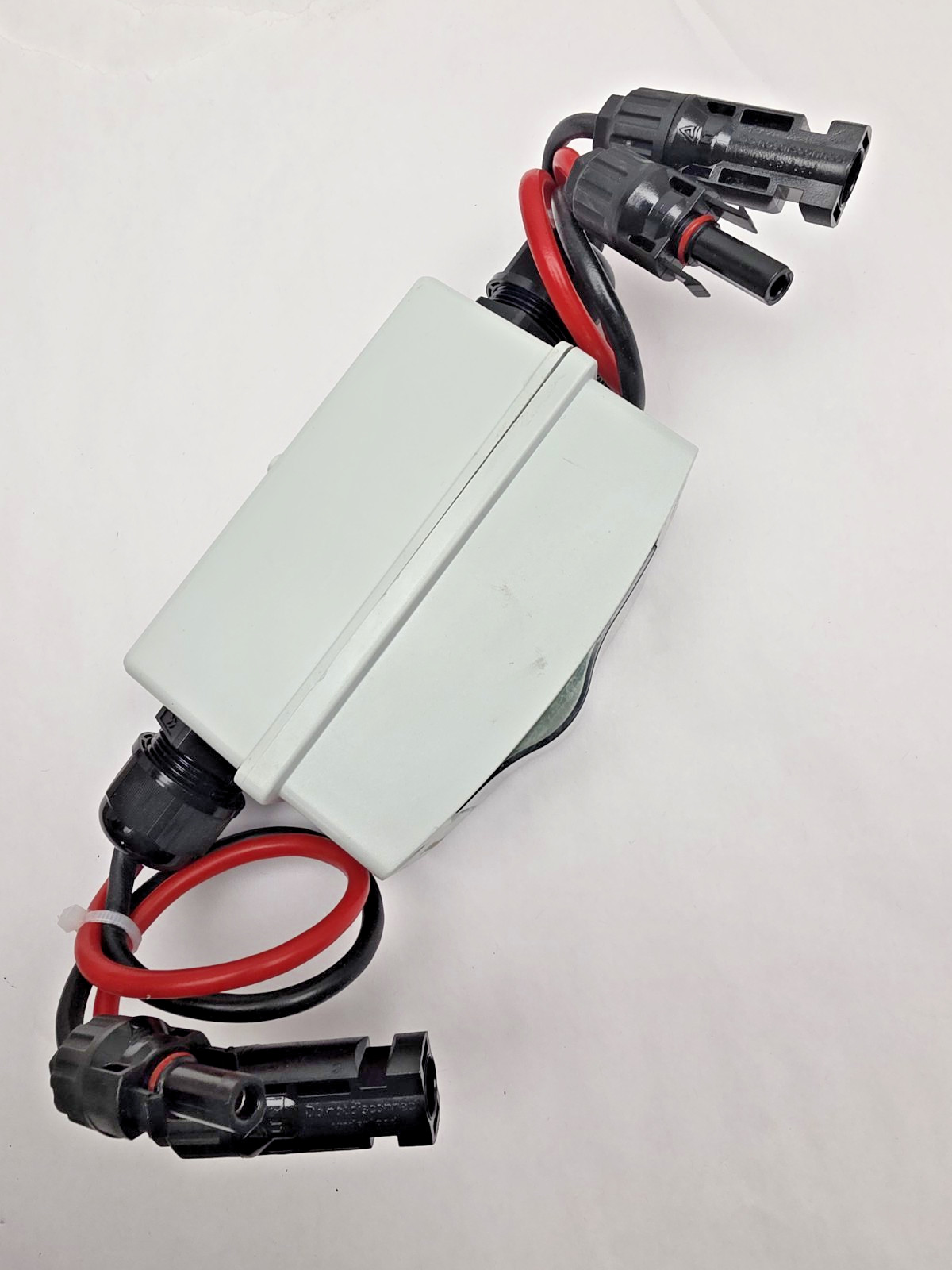 Pjerjzn Solar Panel Disconnect Switch PV Disconnect Swi HT-2Way, New-Open Box.