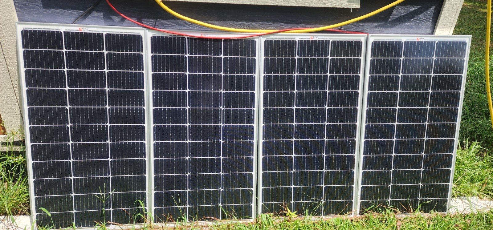Renogy 100D-SS 12V Mono Compact Design Solar Panel