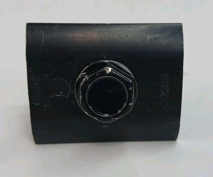 Lot of 4 UniRac Solar Mount End Clamps AF 30-46mm Dark Finish 302050D