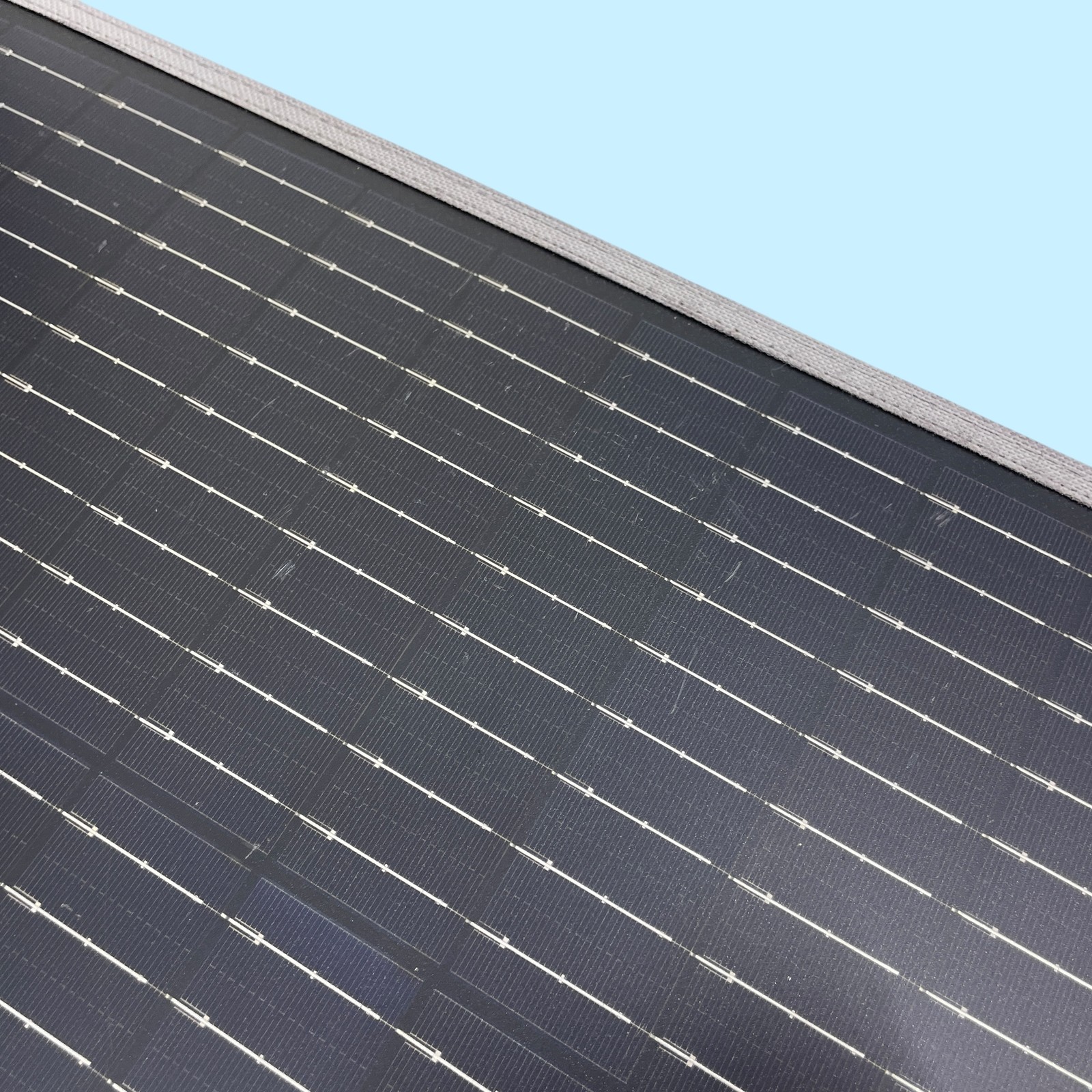 ENERGIZER Ultimate PowerSource Pro Generator ENBG1000 & Solar Panel #MB6363 (AR)