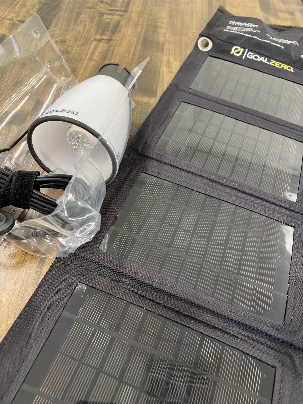 Goal Zero Nomad 13.5 Watt Foldable Solar Panel Used W/ Light A Life LED Lamp