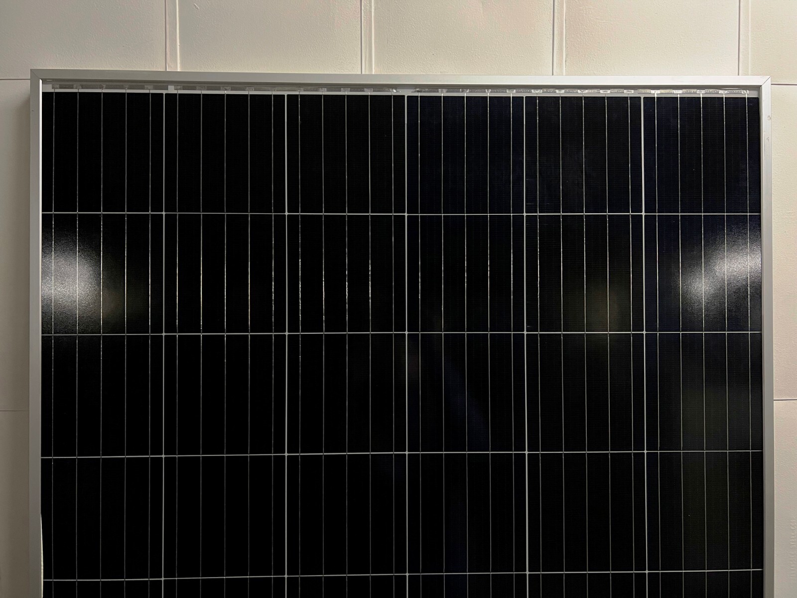 1~ 420 W SOLAR PANEL 24 V AMERICAN MADE BY AMERICANS- G1 22.7% SOLAR CELLS