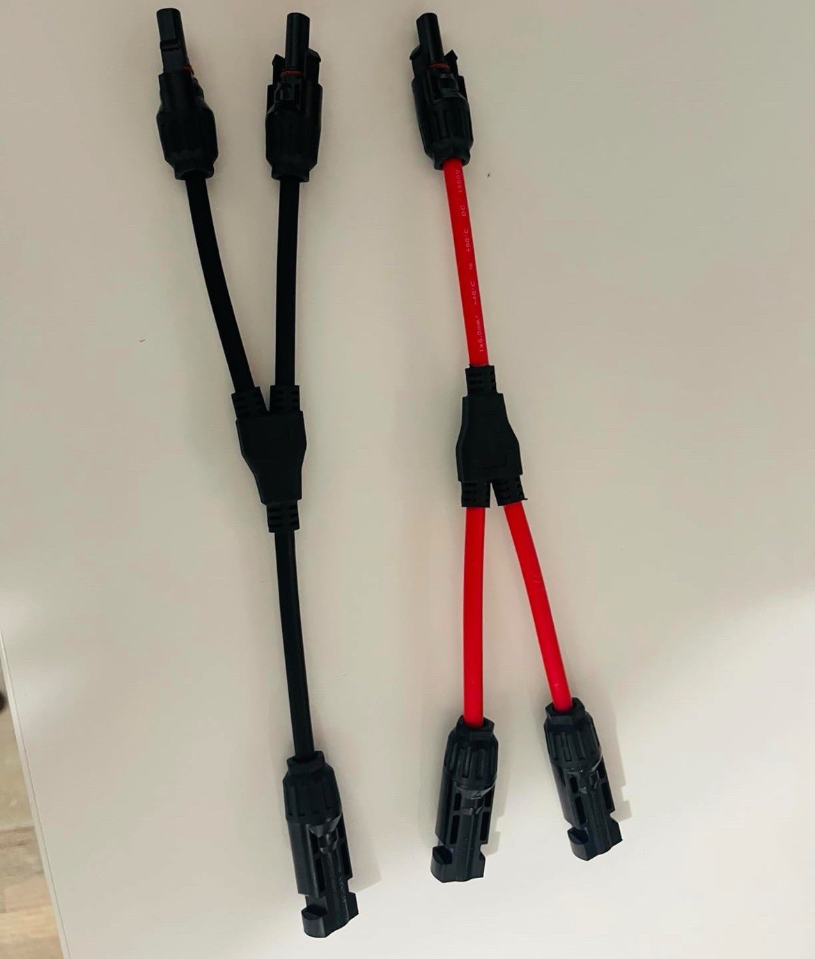 2 To 1 Solar Panel Connector Y Branch 10 AWG Universal Solar Connectors