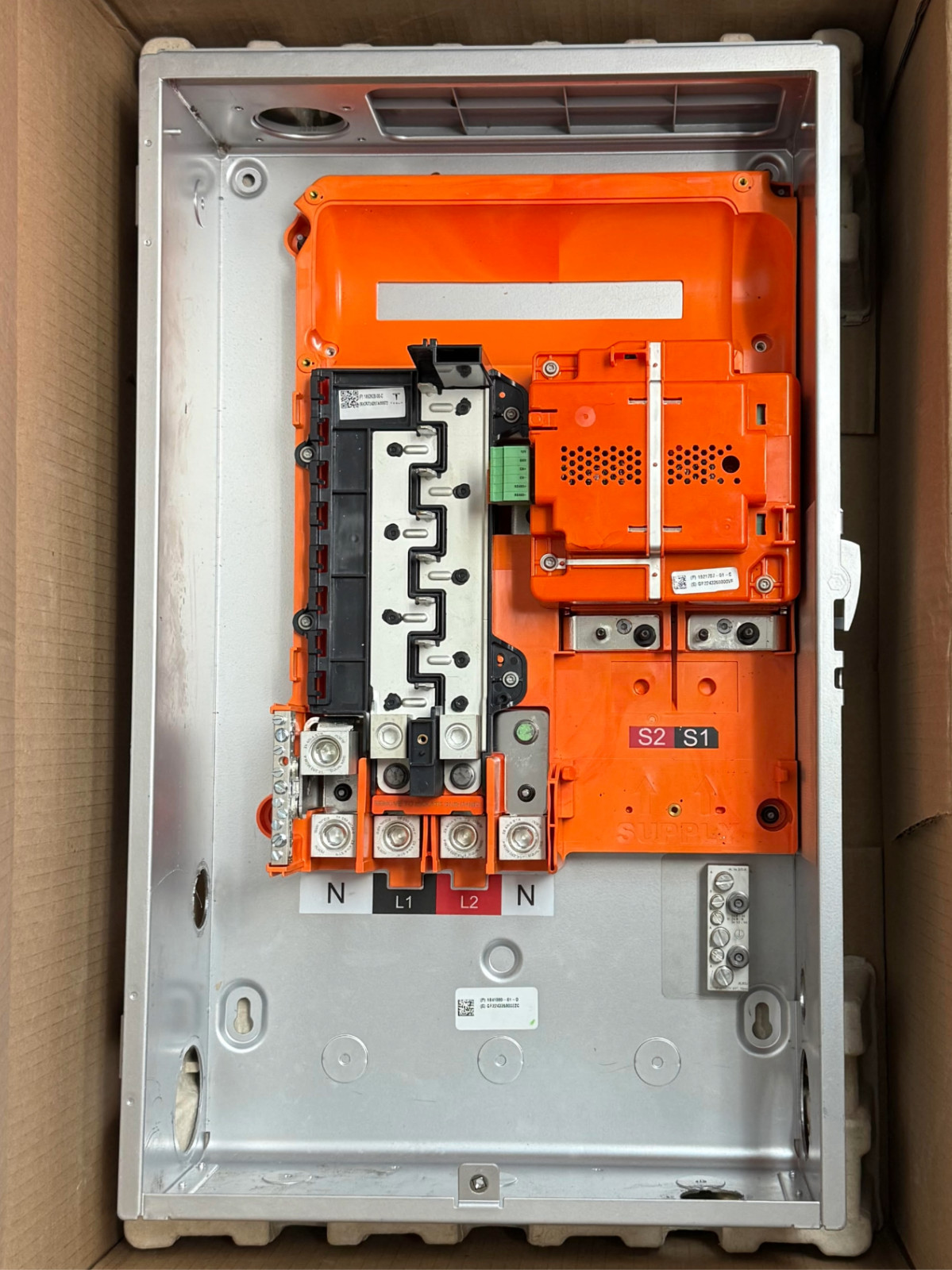 Tesla 1841000-01-y Backup Gateway 3