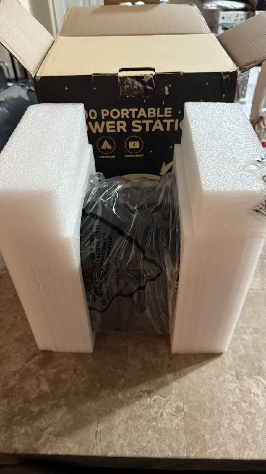 Pangootek R300 Portable Power Station