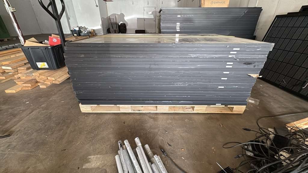 JA Solar panels 405W