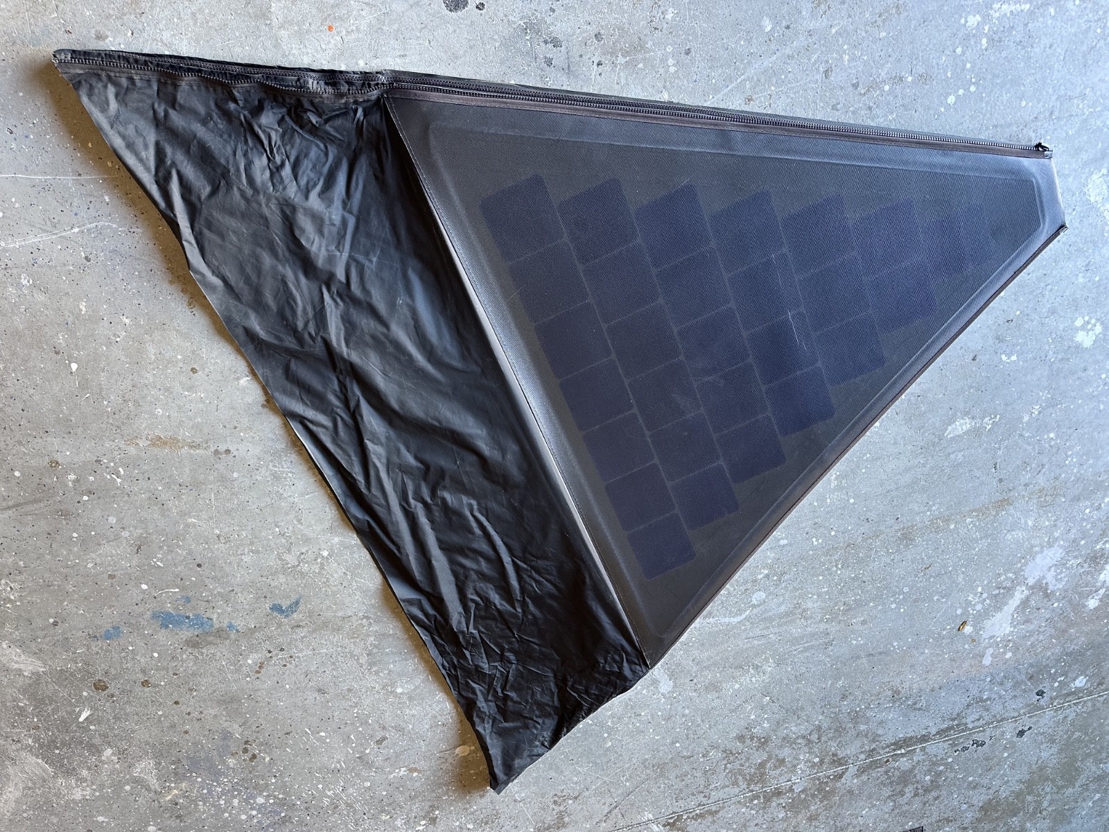 12V-48V 300W Solar Array for Tripod