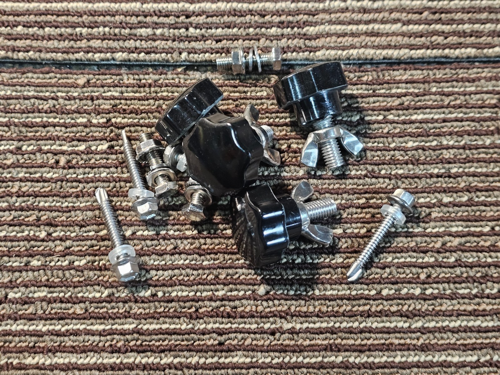 (QTY 2) BougeRV ISE151 41in Solar Panel Tilt Mount Brackets Foldable Tilt Legs