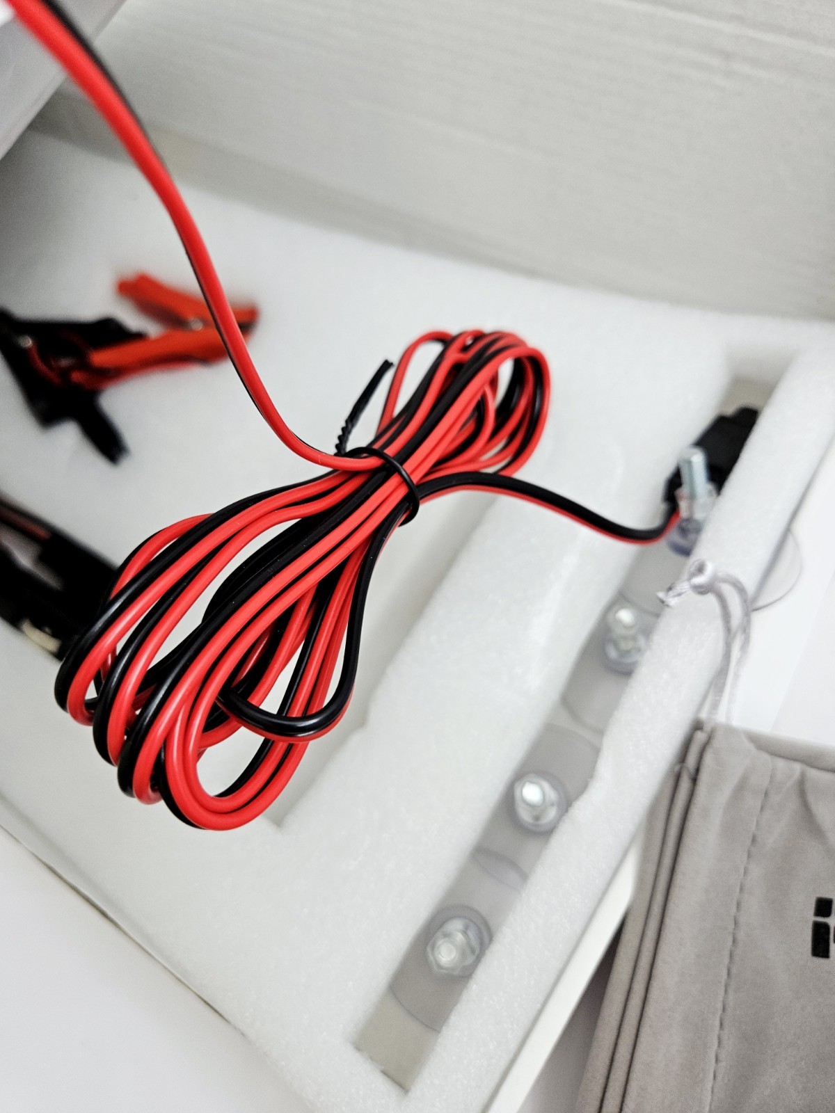 12V 12W Solar Car Battery Trickle Charger Maintainer with Smart PWM Controller