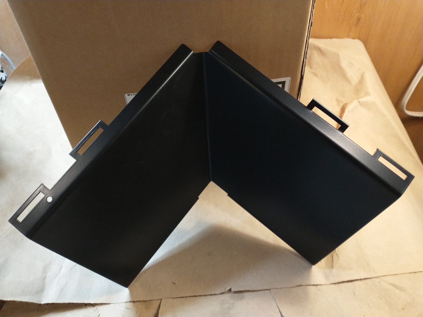 Box of 14, Zep Solar Inside Corner Cap, Black MH-007000-641 – Fast Shipping