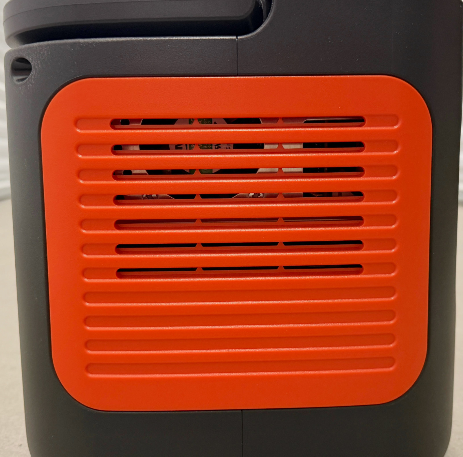 Jackery Explorer 1000 v2 Portable Power Station Model JE-1000D