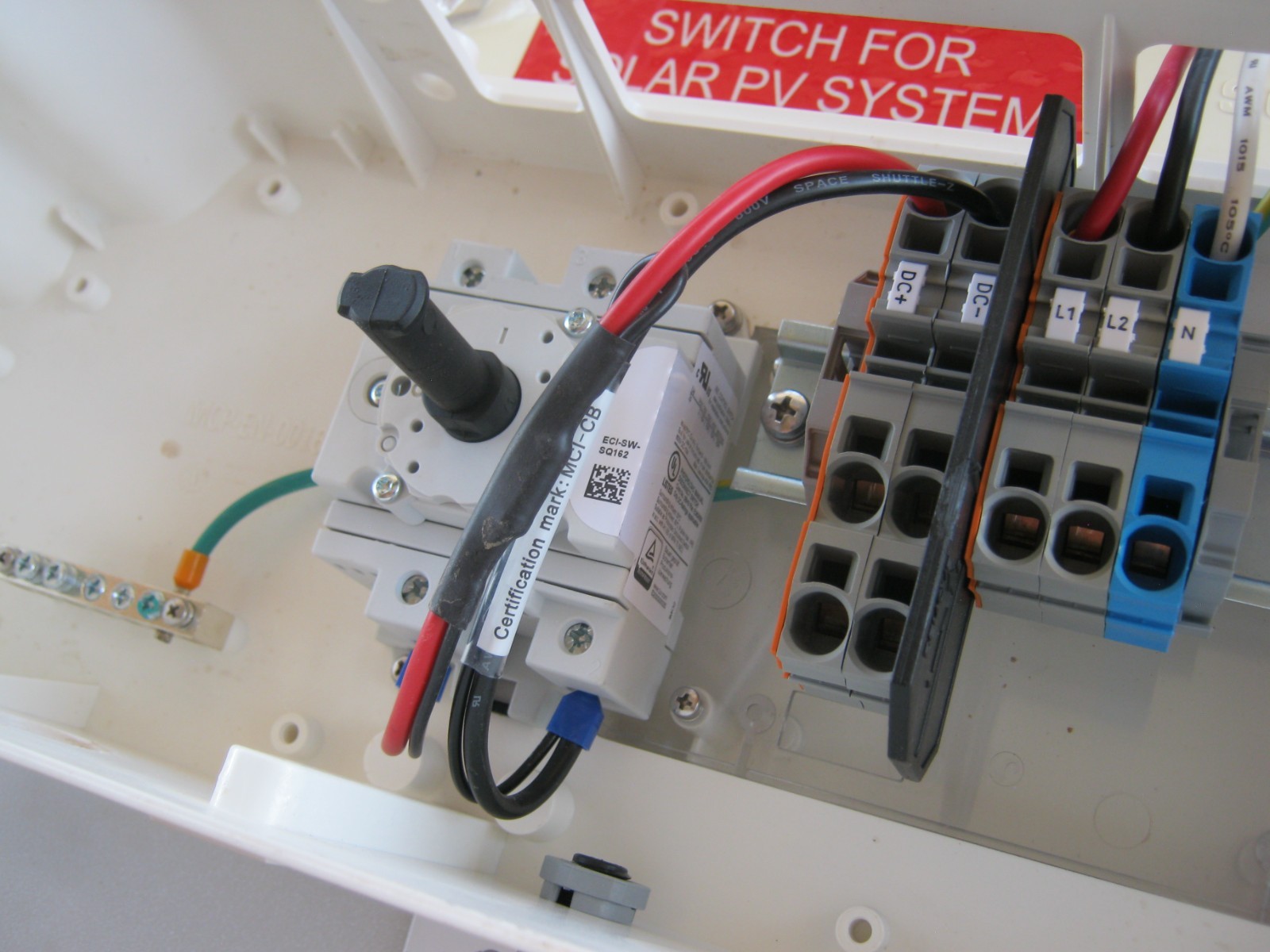SolarEdge DC Safety Switch Disconnect Assembly Model: DCD-1PH-US-S6H-F
