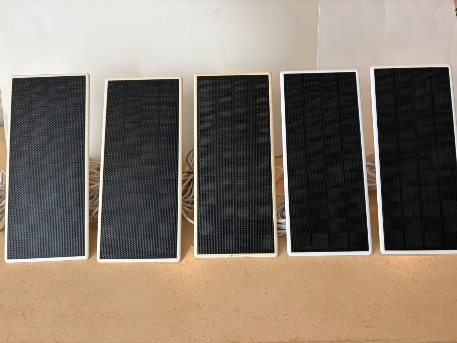 SET OF 5 -WASSERSTEIN “NESTOUT2SOLARWHTUSA” 2.5W SOLAR PANEL w/ BRACKETS