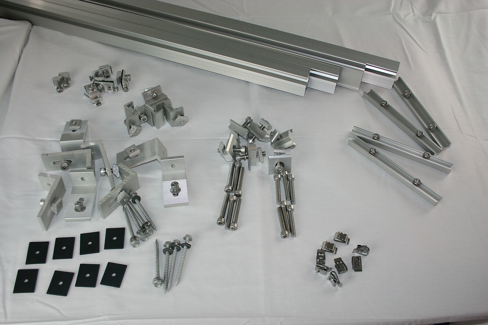 Solar Rail kit to mount 12 panels w/ clamps & L brackets and with 7.3 ft rails
