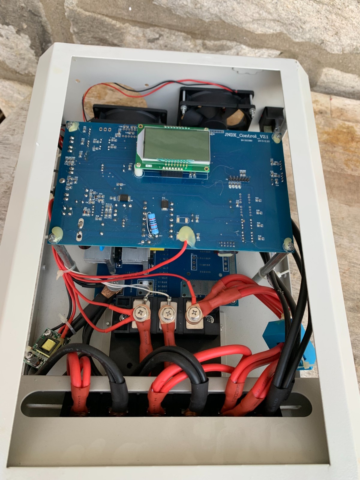 Mabelstar PWM Solar Power Controller High Power charger For Off Grid System