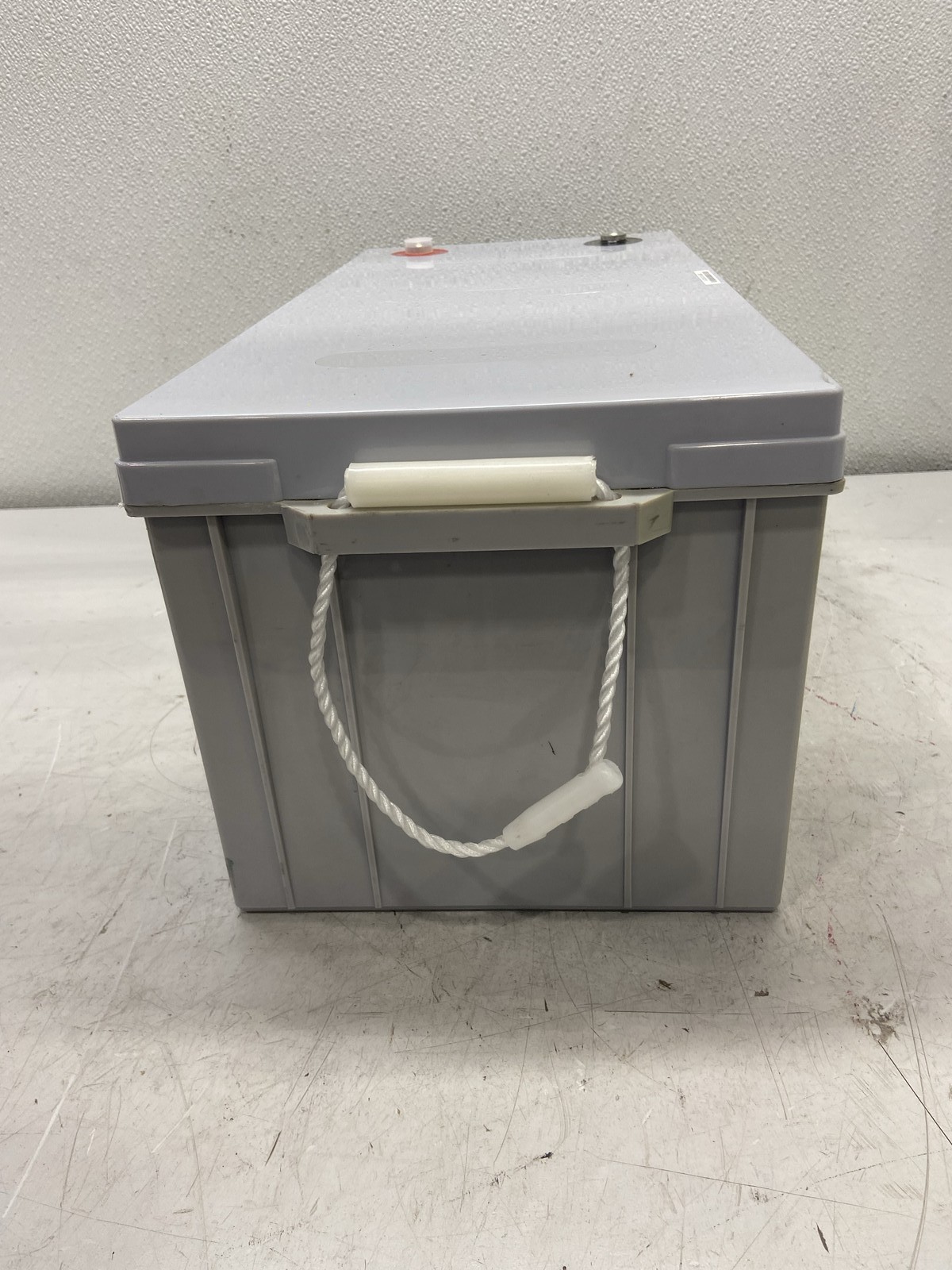 Renogy 12 V 200ah Deep Cycle Lead Acid AGM Battery RNG-BATT-AGM12-200-US
