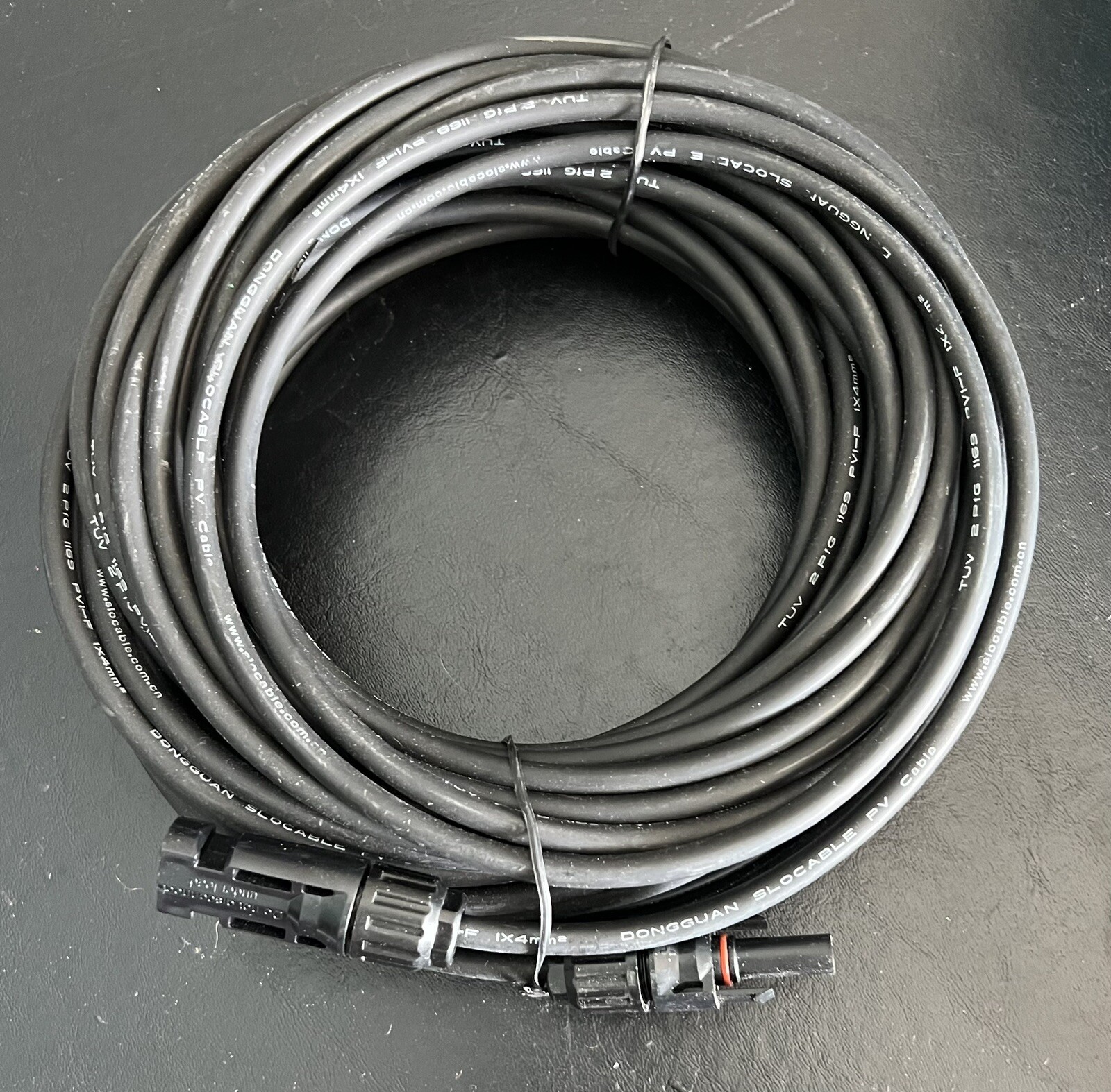 MC4 Cable 1 Meter, 6 Square MM 3 Feet. 10 AWG/Victron SCA000100100