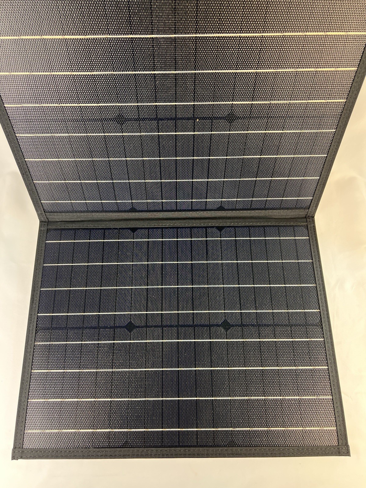 Southwire 100W Portable Solar Panel Quad Fold 53224