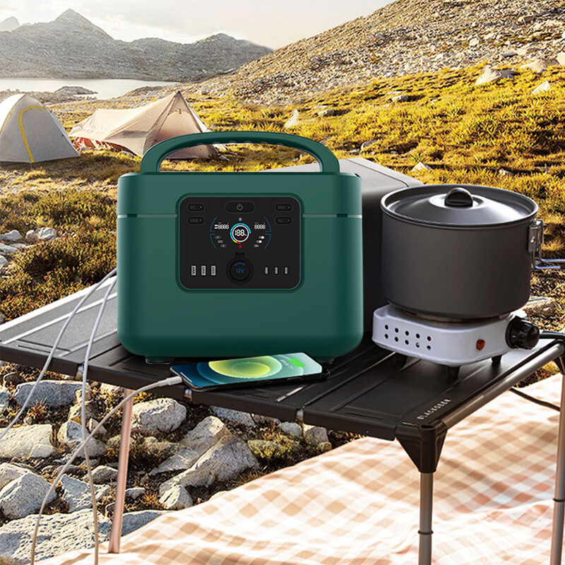 Portable Outdoor Power Bank 1200w Sine Wave Support Solar Charging