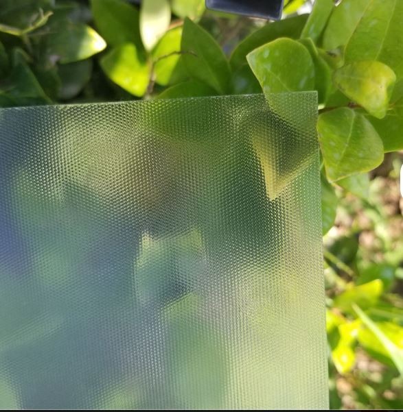 DIY Solar Panel Glass, tempered, ironless, ultra-clear, 14.25″x28″x .157″ (4mm)