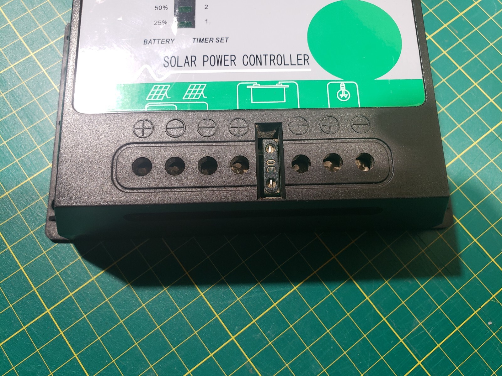 Solar controller CQ4820 think 20A Works, Not correct manual but similer.
