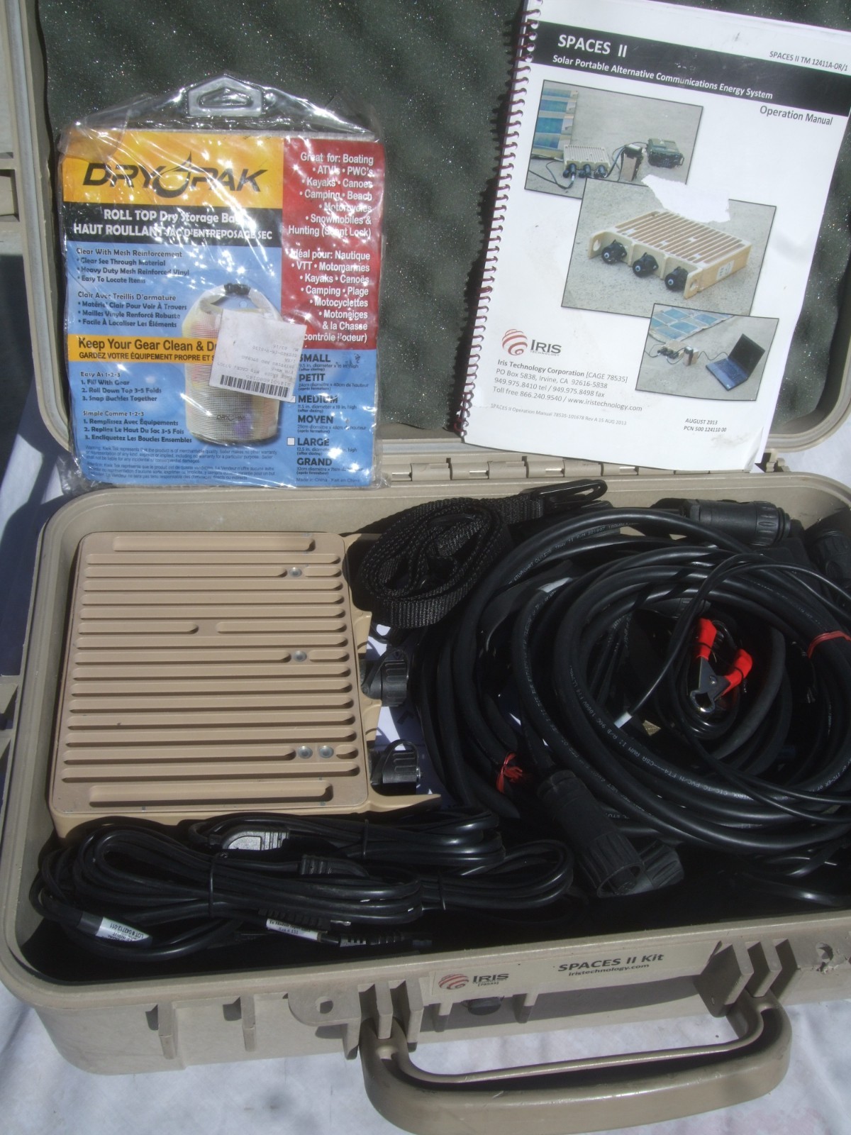 Iris Technology SPACES II Kit USMC Military Portable Solar Energy Field Power 25