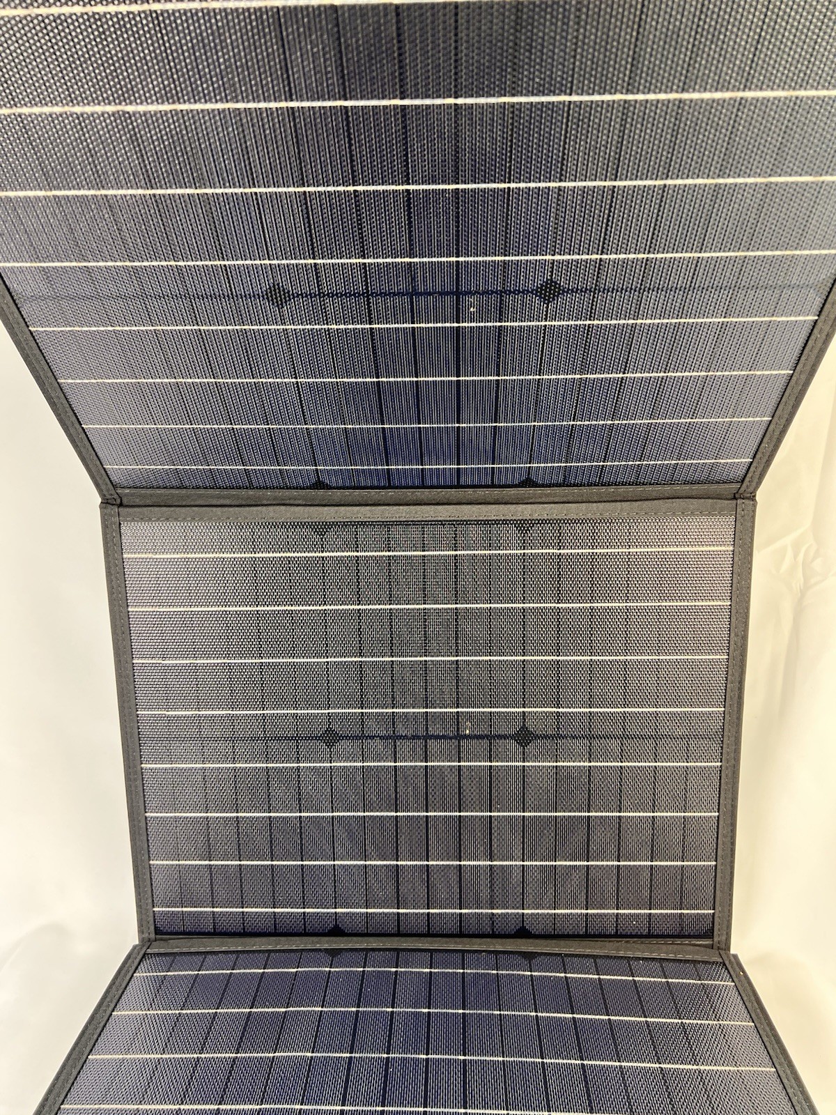 Southwire 100W Portable Solar Panel Quad Fold 53224