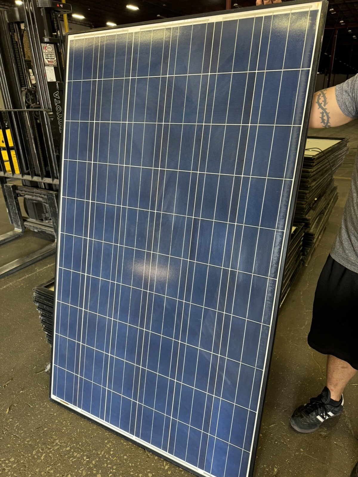 Test used solar panel 250 watt BLACK FRAME brand MIXed