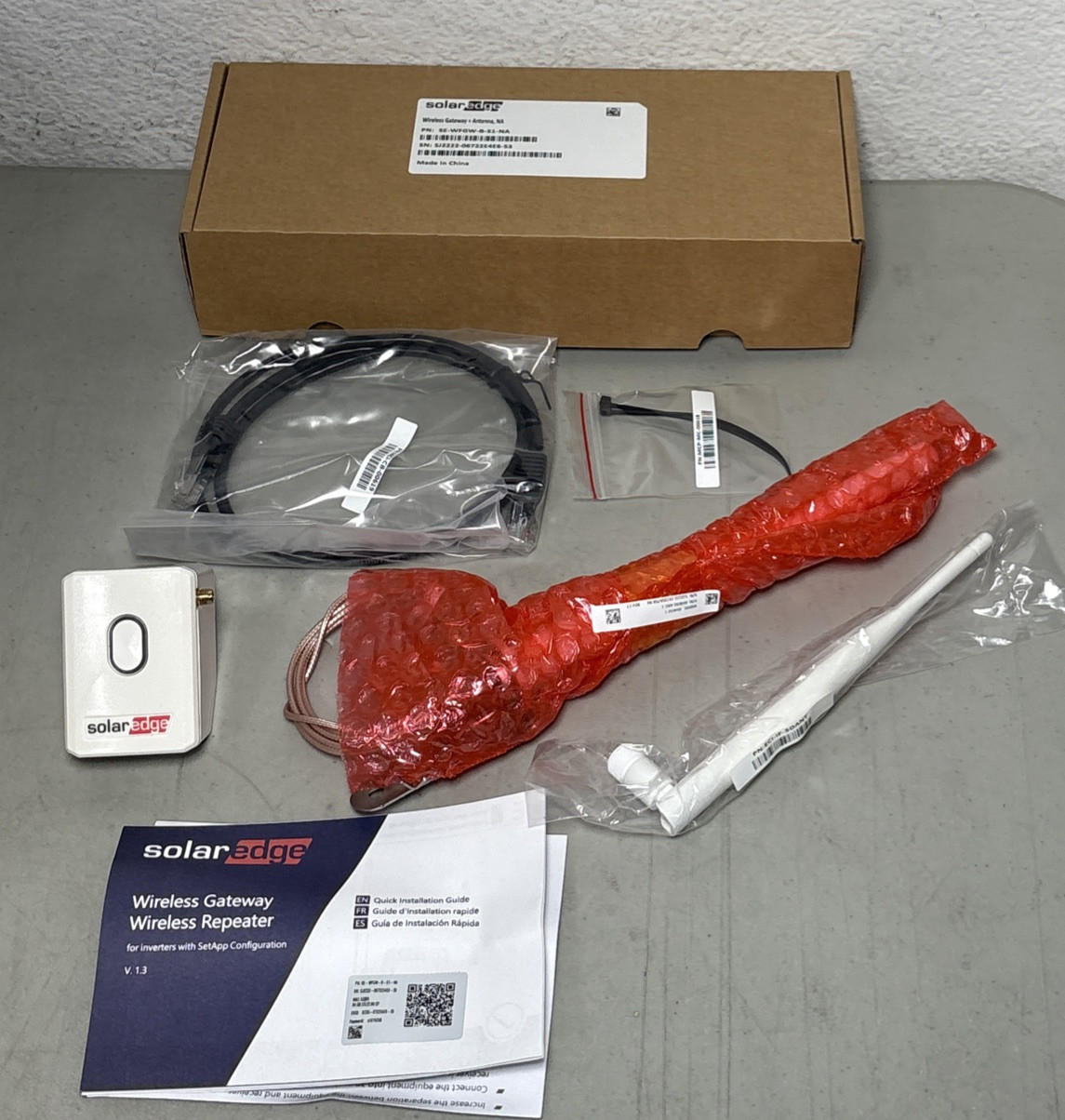 SolarEdge SE-WFGW-B-S1-NA Wireless Gateway + Antenna, NA Solar Edge – NEW IN BOX
