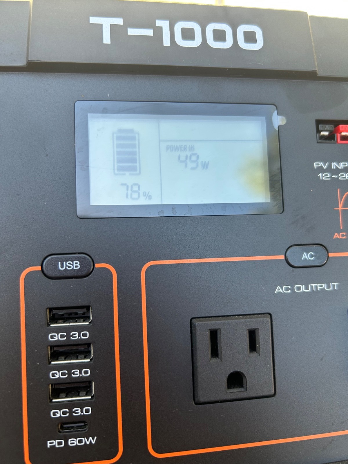 Jackery Solar Saga 60 solar panel for powering portable battery read description