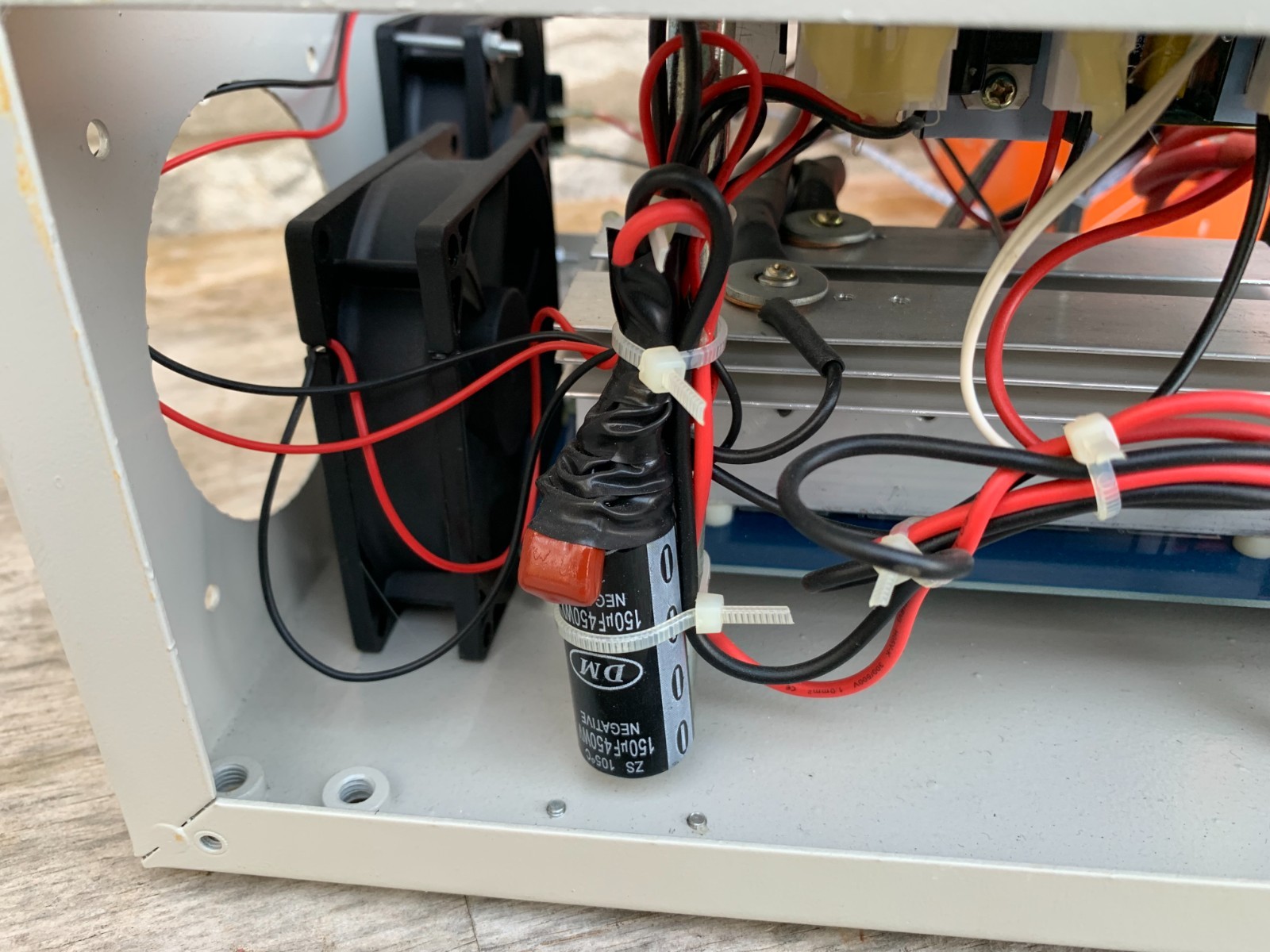Mabelstar PWM Solar Power Controller High Power charger For Off Grid System