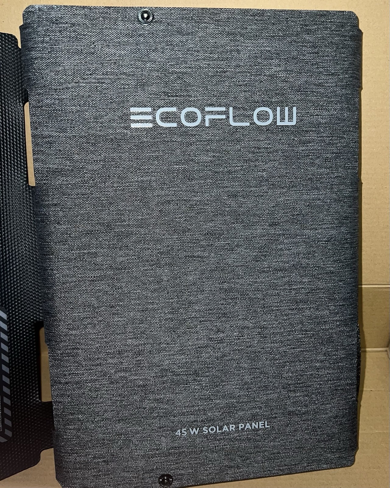 EcoFlow 45-Watt TOPCon Portable Solar Panel Up to 25% Conversion Rate, IP68, Ide