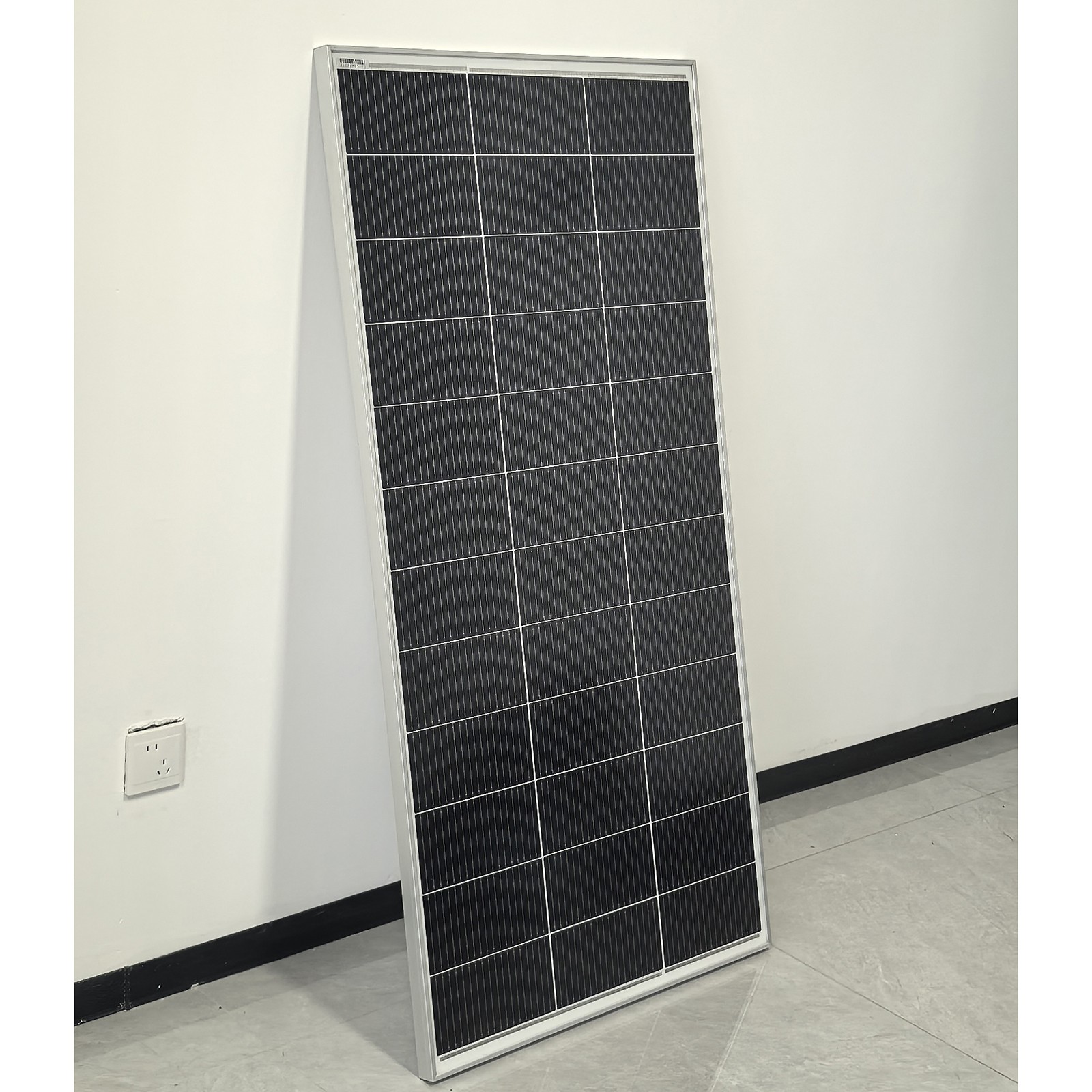 ECOBOSS 200W Photovoltaicsolarpanels for The Production of Electricity Off-Grid