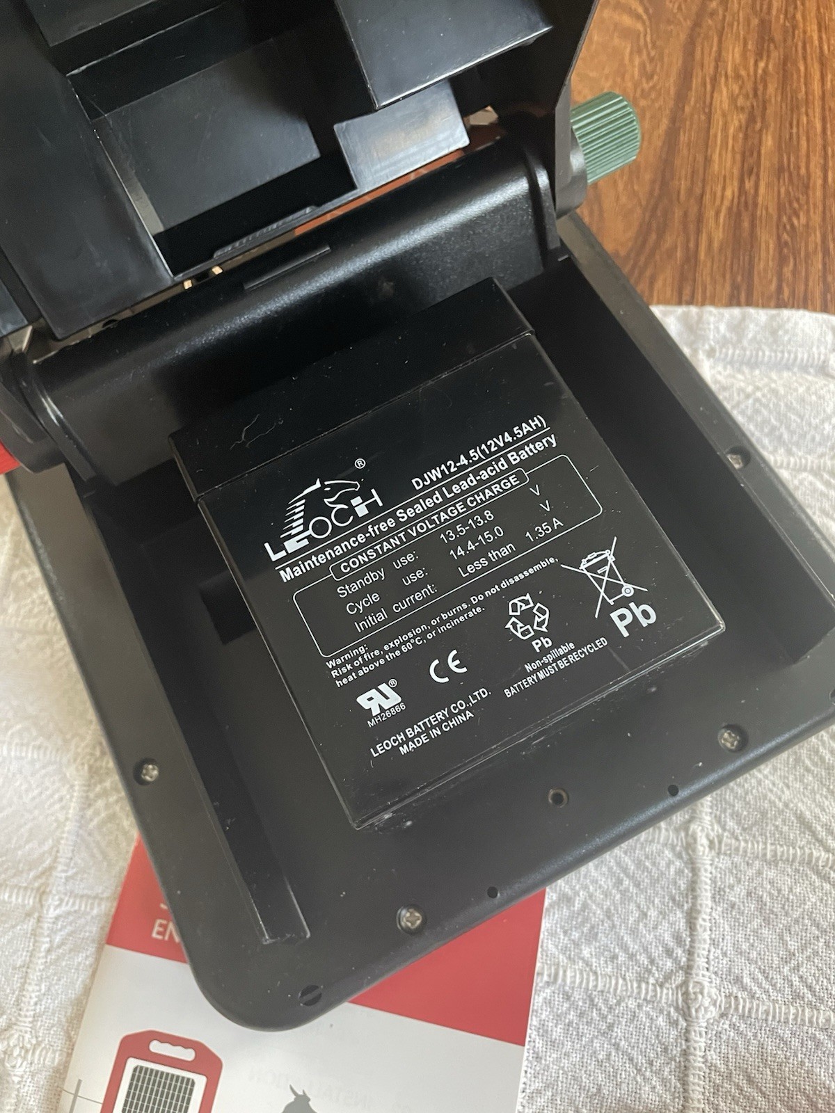 NOB Helios Mini160 Solar Powered Energizer, 10 Mile Solar Electric Fence Charger